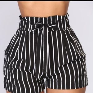 Clara stripe pleated shorts